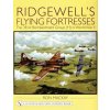 Ridgewell's Flying Fortresses: The 381st Bombardment Group (H) in World War Ii (Ron Mackay)()
