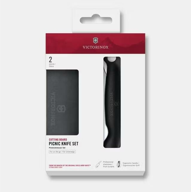 Victorinox Zatvárací nôž SWISS CLASSIC 11 cm čierny + doštička 6.7193.F