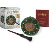 Harry Potter: Hogwarts Christmas Wreath and Wand Set: Lights Up!