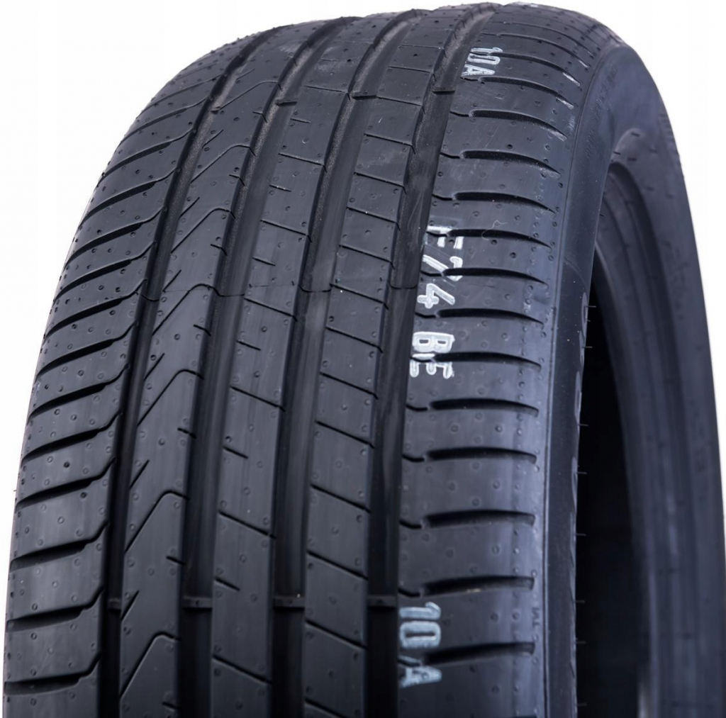 Pirelli Scorpion 255/40 R21 102T