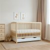 New Baby Detská Postieľka LILLY So Sťahovacou Bočnicou A Šuplíkom Prírodná