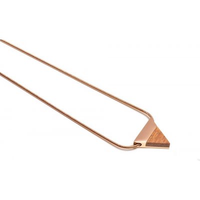 BeWooden Dámska náhrdelník s dreveným detailom rea triangle zlatá JWN9