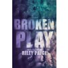 Broken Play (Riley Paige)(Brožovaná)