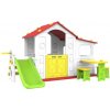 Záhradný domček so šmykľavkou, stolom a stoličkami