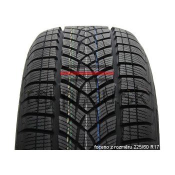 Goodyear UltraGrip Performance 225/65 R17 102H