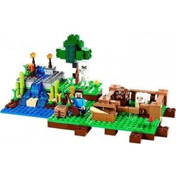 LEGO® Minecraft® 21114 The Farm