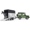 Bruder LAND ROVER s přepravníkem na koně