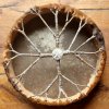 Petrovic Drums - Šamanský bubon 46cm Jaseň Masív s kameňom - Kozia koža so srsťou - Petrovič Drums