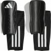 Futbalové chrániče adidas Tiro League M HN5606 Veľkosť: L (175-185cm)