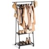 Kovový stojanový vešiak na oblečenie na kolieskach 88 × 44 × 160 cm