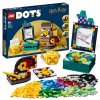 LEGO Dekora?ná sada na vlastnoru?nú tvorbu LEGO DOTS Doplnky na stôl – Rokfort 41811 (856 dielikov)