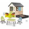 Set domček s pieskoviskom a záhradkou s posedením Square Life Smoby rozšíriteľný s elektronickým zvončekom záhradkou a stolík s 2 stoličkami KidChair
