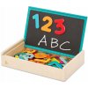 Magnetické písmenká a čísla v drevenej krabičke s tabuľou B.Toys