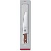 Victorinox 5.2930.26G cukrársky nôž, 26 cm zúbkovaná oblá čepeľ, darčekové balenie, drevený