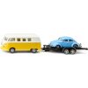 SIKU Super Volkswagen T1 s tahačem a Beetlem 1:50 (10432567)