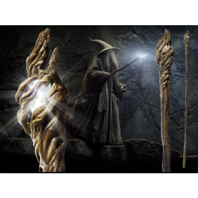 Noble Collection Gandalfova kouzelná hůl svítící
