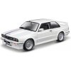 Bburago BMW 3 Series M3 1988 1:24 biela (BB18-21100W)
