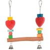 Hračka pre exoty hojdačka so zvončekmi, drevená