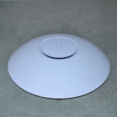 Ubiquiti U6-LR