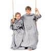 Sivá detská televízna deka s rukávmi DecoKing Lazykids