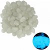 Fluorescenčné kamienky 100ks biele svietiace v tme (Dekoračné svietiace kamienky na záhradu, chodník aj interiérové dekorácie)