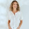 Jednofarebná blúzka s krátkymi rukávmi a macramé ražná 042 Blancheporte