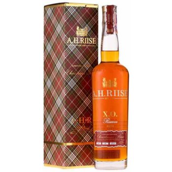 A.H. Riise XO Christmas Edition Reserve 40% 0,7 l (kartón)