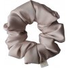 Priskini Saténová Scrunchie gumička do vlasov - béžová