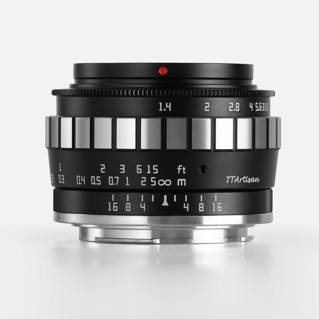 TTArtisan 23mm f/1.4 L-mount