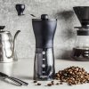 HARIO Mini Mill Slim Plus - plastový ručný mlynček na kávu