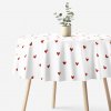 Goldea okrúhly obrus 100% bavlnené plátno - červené srdiečka na bielom Ø 140 cm