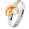 Šperky eshop - Dvojfarebný prsteň z ocele 316L, cíp mesiaca, dve malé hviezdy a číry zirkón S26.01 - Veľkosť: 57 mm