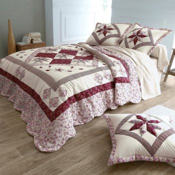 Blancheporte přehoz na postel patchwork bordó obliečka na vankúš 65 x 65 cm  od 19,99 € - Heureka.sk