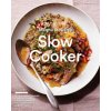Martha Stewart's Slow Cooker (Martha Stewart Living Magazine)(Brožovaná)