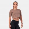 Nebbia Dámske tričko Crop Top Minimalist Logo Brown