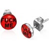 Šperky eshop - Puzetové náušnice z ocele - čierny nápis FUCK ME, červený podklad Q22.19