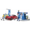 Bruder 62111 Bworld Čerpací stanice s autem, 2 figurky