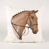 Takoy Obliečka na vankúš s vyšívaným vzorom 45x45 hnedý kôň-HT-00220 | 45 x 45 cm