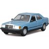 Bburago Mercedes-Benz 190E 1987 1:24 svetlo modrá metalíza (BB18-21103BU)