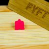 Meeple - drevená figúrka do doskových hier - veľkosť 1,6 cm Farba: Ružová