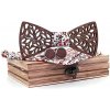Harahu Vyrezávaný drevený motýlik KP30909 biela/kvietka