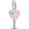 PANDORA visiaci prívesok Opaleskujúci kľúč lásky 794427c01