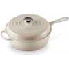 Le Creuset - Liatinový hrniec Cassadou okrúhly s pokrievkou 26 cm/3,6 l Meringue béžový