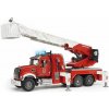 Auto Bruder 2821 Mack Granit Hasičské auto