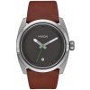 NIXON hodinky - Kingpin Leather Silver Brown (1113)