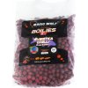 MAGIC WOLF - Kŕmne Boilie 5 kg 24 mm Chilli Slivka