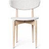 Ferm Living Celočalúnená jedálenská stolička Herman Soft Bouclé – biely buk/sivobiela