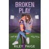 Broken Play (Riley Paige)(Brožovaná)