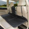 Ochranná bariéra medzi prednými a zadnými sedadlami- Kurgo Rover Backseat Bridge Farba: čierne