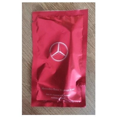Mercedes-Benz Woman In Red, EDP - Vzorka vône pre ženy